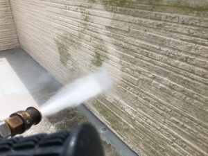 豊橋市　外壁塗装　カビ　藻　コケ　洗浄　水洗い
